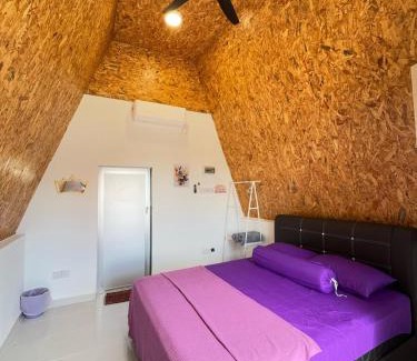 Bukit Raya House | Habibi Chalet