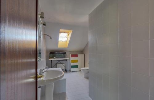 La Coruna House | Habitaciòn independiente con cama doble en dúplex