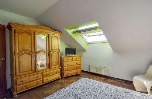 La Coruna House | Habitaciòn independiente con cama doble en dúplex