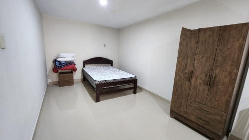 Cajamarca House | Habitación amplia con cocina