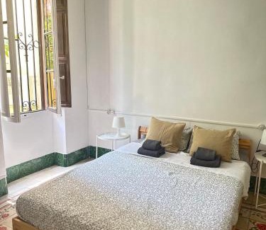 En Corts House | Habitación con Baño privado 1 cama de matrimonio