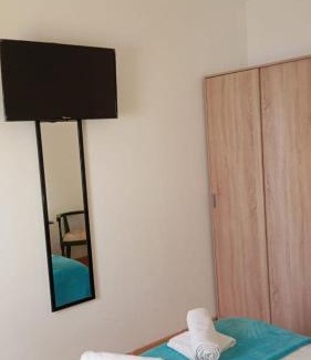 Jaen House | Habitación doble con baño privado a 7 mn de la catedral y zonas de aparcamiento gratis