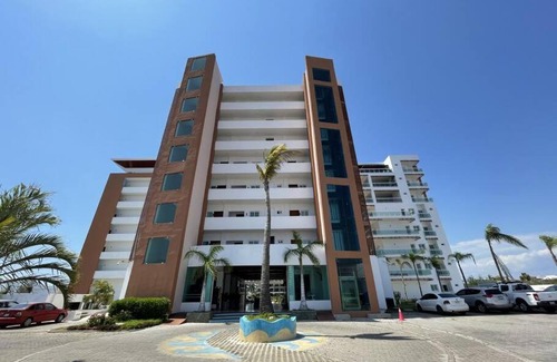 Marina Mazatlan Apartment | Habitación hotelera 5min de la playa by G P S rentas