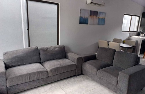 Rio Seco House | Habitación privada casa Laura