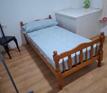 Guarroman House | Habitacion cama sencilla