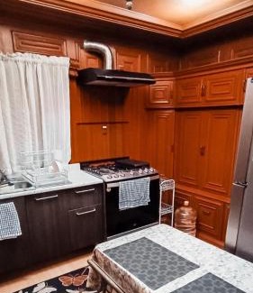 Parque San Andres House | Habitacion privada con baño regadera y cocina E