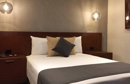 Centro Hotel | Habitaciones cómodas, modernas y limpias en Paseo de Montejo.