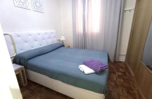Moncloa - Arguelles Apartment | Habitaciones en Luisa