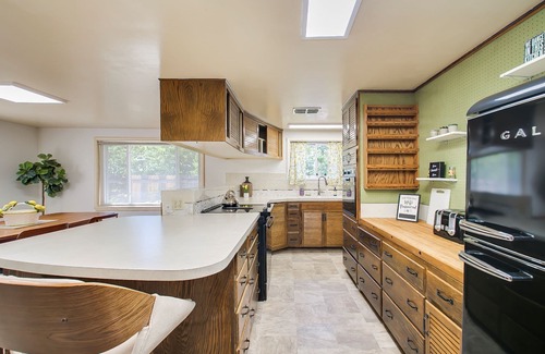 East End House | #HabitueHomes - Eagle Rock Base Camp