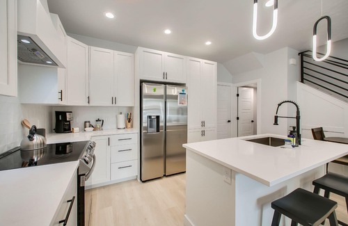 Sunset House | #Habituehomes- The Gallery Flat