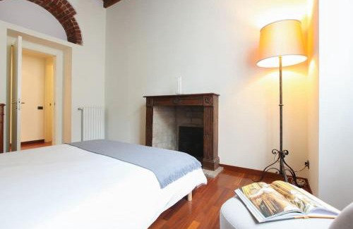 Magenta Apartment | HACCA Collection - Corso Magenta, unique and charming 2BR apartment