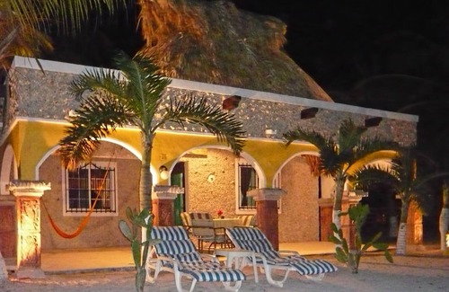 El Cuyo Apartment | Hacienda Antigua Villa, 50m From Sandy Beach