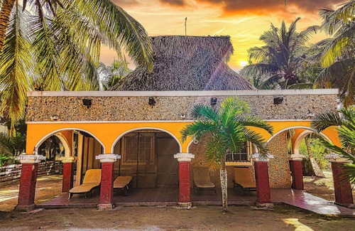 El Cuyo Apartment | Hacienda Antigua Villa, 50m From Sandy Beach