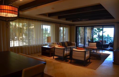 El Medano Ejidal Resort | Hacienda Beach Club & Residences