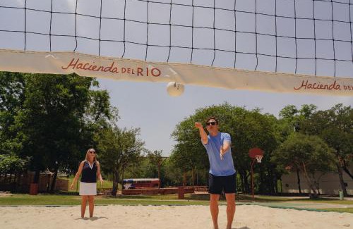 New Braunfels Hotel | Hacienda del Rio