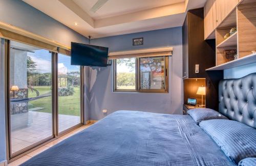 Playa Colorado Apartment | Hacienda Iguana Luxury Apartment with Pool & Golf
