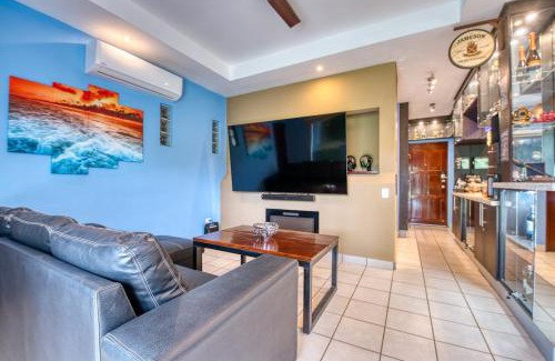 Playa Colorado Apartment | Hacienda Iguana Luxury Apartment with Pool & Golf