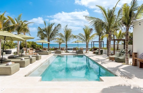 Puerto Aventuras Villa | Hacienda Jaguar | 4 to 12 Suites | Puerto Aventuras