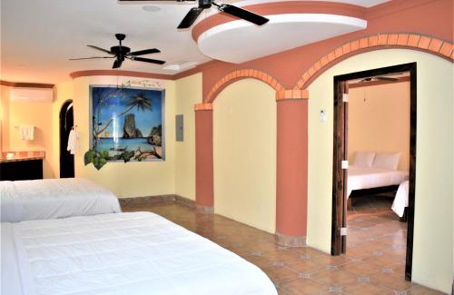 Puerto Penasco Hotel | Hacienda Monarcas Resort