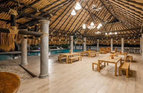 San Jeronimo Villa | Hacienda Oro Verde