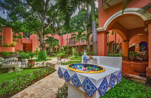 Colonia Centro Hotel | Hacienda San Miguel Hotel & Suites