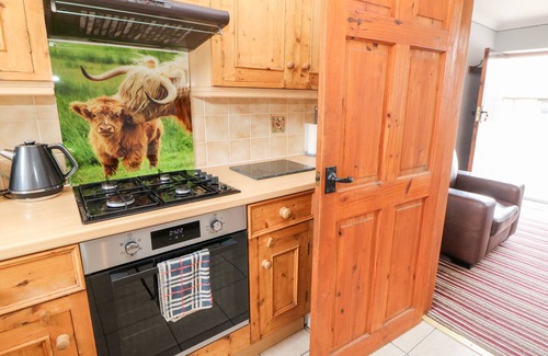 Over Haddon Cottage | Haddon Cottage
