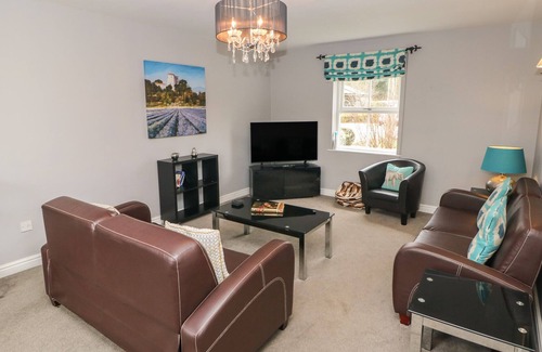 Beeley Cottage | HADDON, family friendly, character holiday cottage in Two Dales
