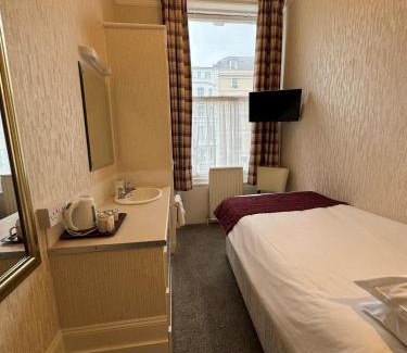 Eastbourne City Centre Hotel | Haddon Hall Hotel