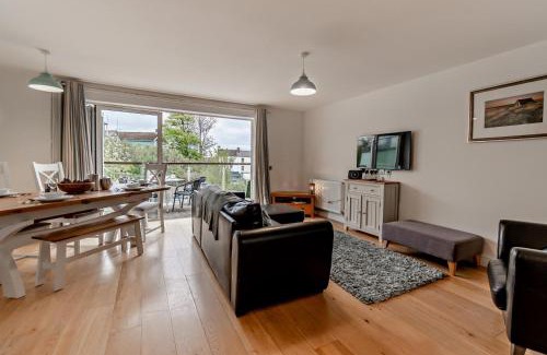 Saundersfoot House | Hafan - Saundersfoot