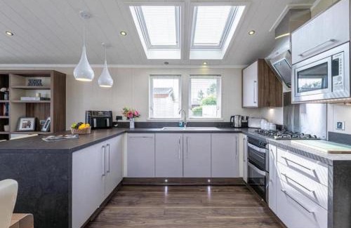 Rhyd-y-clafdy House | Hafan Y Mor Holiday Lodge