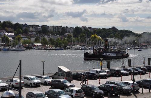 Flensburg Apartment | Hafenblick vom Kapitänshaus