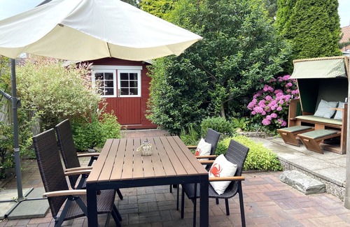 Zentrum House | Hafenhaus No. 14 * cozy fisherman's house at Husum harbor * home by the sea