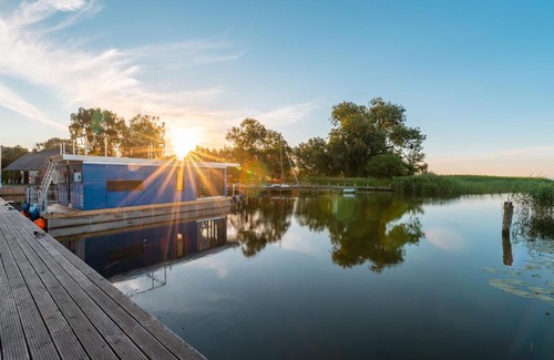 Usedom Boat Rental | Hafenresort Karnin _ Hausboot Silv