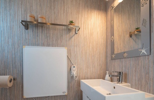 Usedom Boat Rental | Hafenresort Karnin - Houseboat Glaukos - Houseboat Glaukos