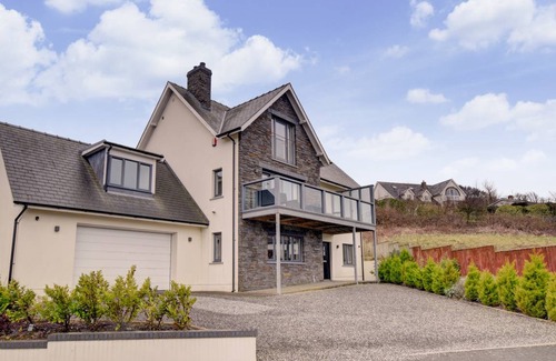 Tan-y-groes Cottage | Hafod y Bryn