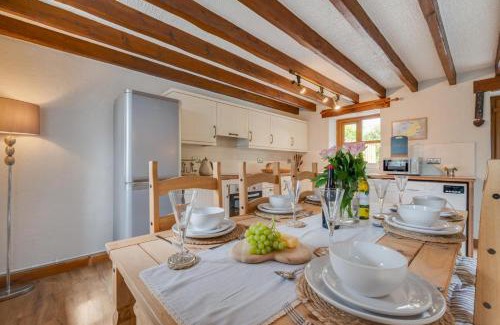 Bethania House | Hafod y Llwynog