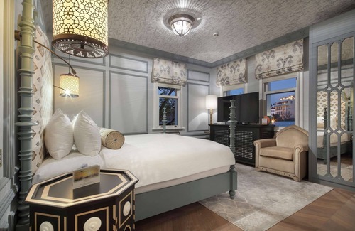Sultanahmet Hotel | Hagia Sofia Mansions Istanbul, Curio Collection by Hilton