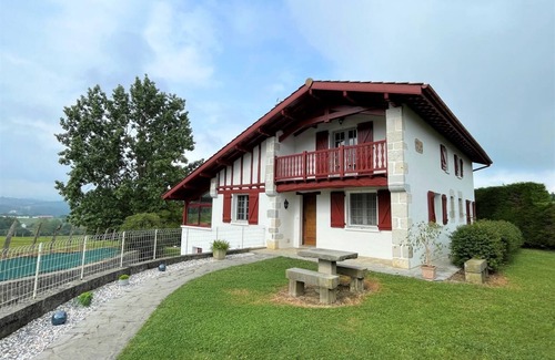 Ayherre House | HAIZE-LEKU - AYHERRE