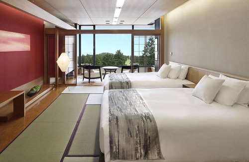 Ashinoyu Hotel | Hakone Yunohana Prince Hotel