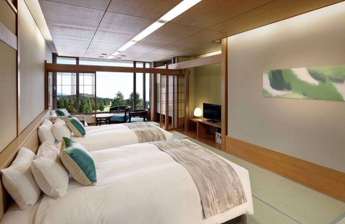 Ashinoyu Hotel | Hakone Yunohana Prince Hotel