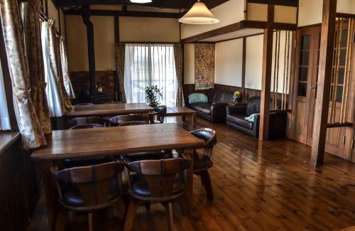 Hakuba Ski Chalet | Hakuba Powder Lodge Taketombo