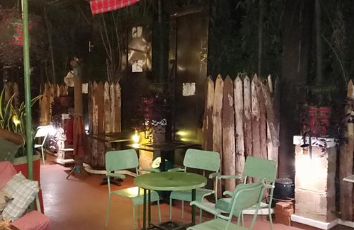 Moshi Hotel | Hakuna Matata Lodge