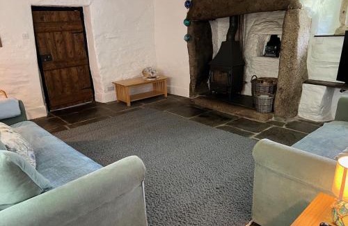 Boscastle House | Halamiling Farmhouse