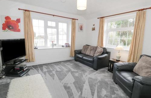 Moelfre House | Halcyon Annexe