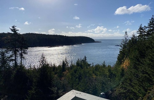 Spruce Head House | HALCYON POINT - Town of St George