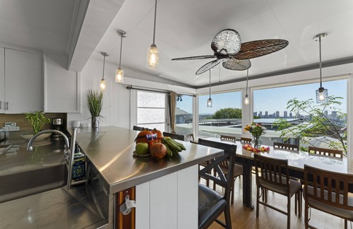 St Louis Heights House | Hale Aloha: Your Spacious 4BR/3BA Oahu Retreat for Families & Groups