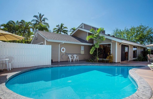 Kahaluu Bay Villa | Hale Nani Loa - White Sands Beach Home by Kona Now