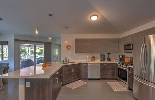 Volcano House | Hale O'hia Lehua 3 Bedroom Home by RedAwning