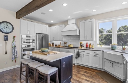 Marshall House | Halewood Farm Collection: Gated Mountain Home with Hot Tub, Fire Pit and Pet-Friendly