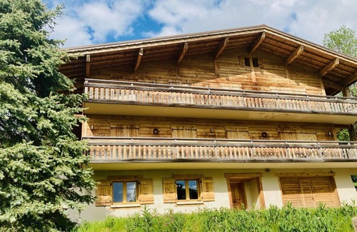 Le Planellet Apartment | Half chalet of 150m2, ideally located, 400m from the center/ski, garage, SEASON/week